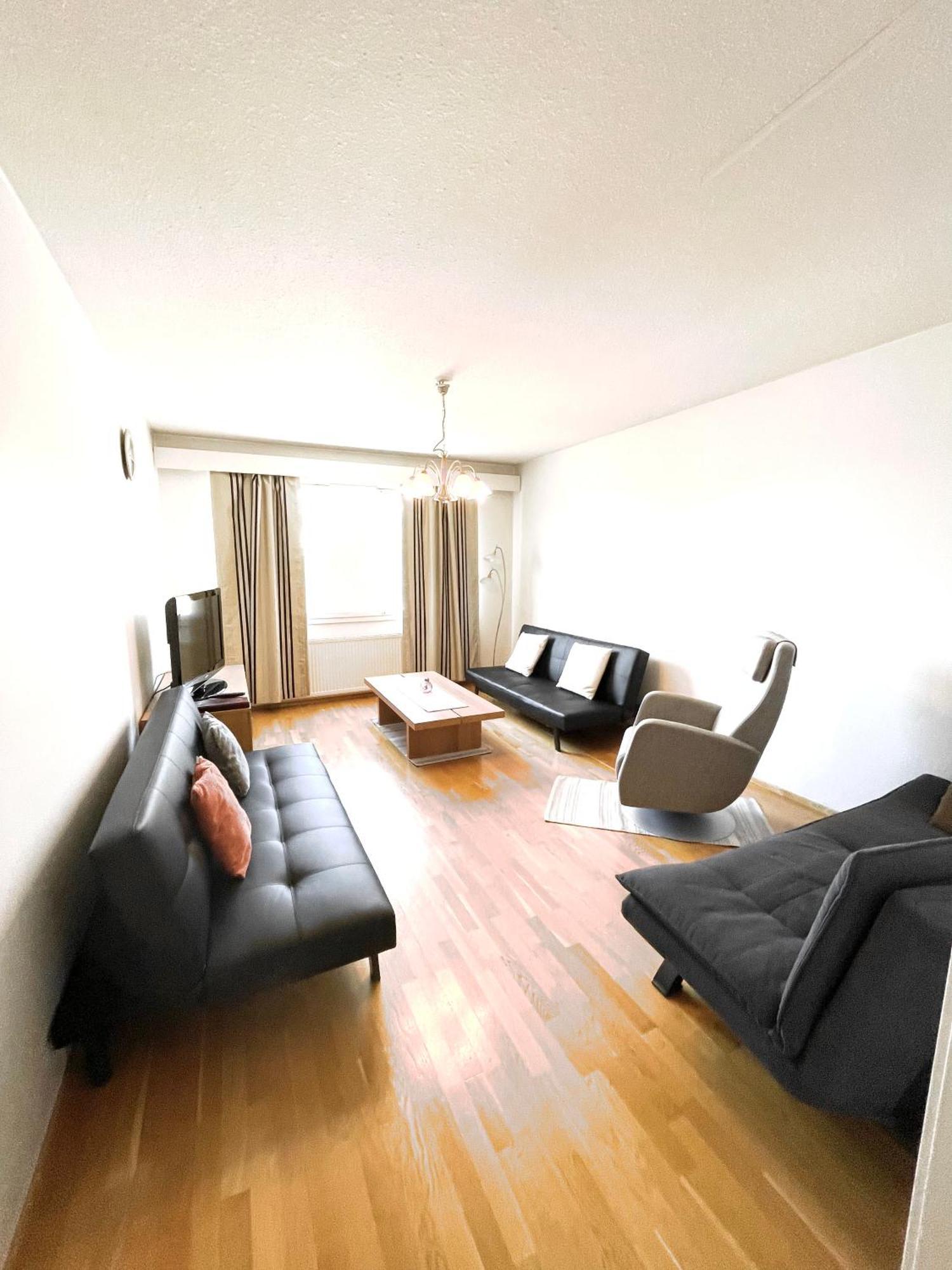 Lomarinne2a6 Apartamento *